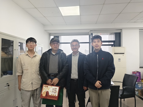 0416慰问林中柱老师